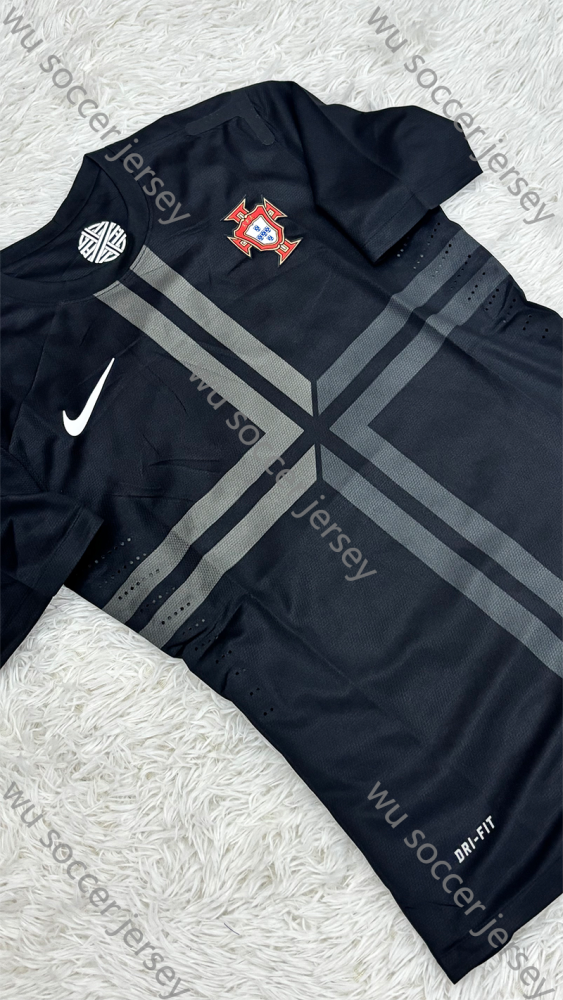 1:1 copy top quality 2025/2026 Portugal Player Edition football jersey