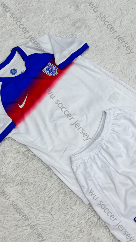 1:1 replica of top quality 2025/2026 England Home Kids National Team Football Jersey