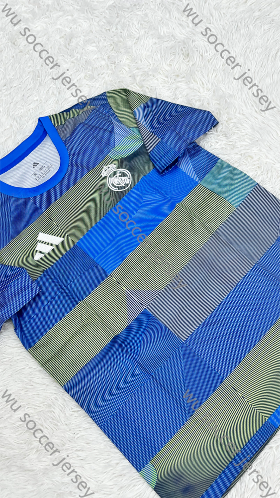 1:1 copy top quality 2025/2026 Real Madrid  Fan Edition Football Jersey