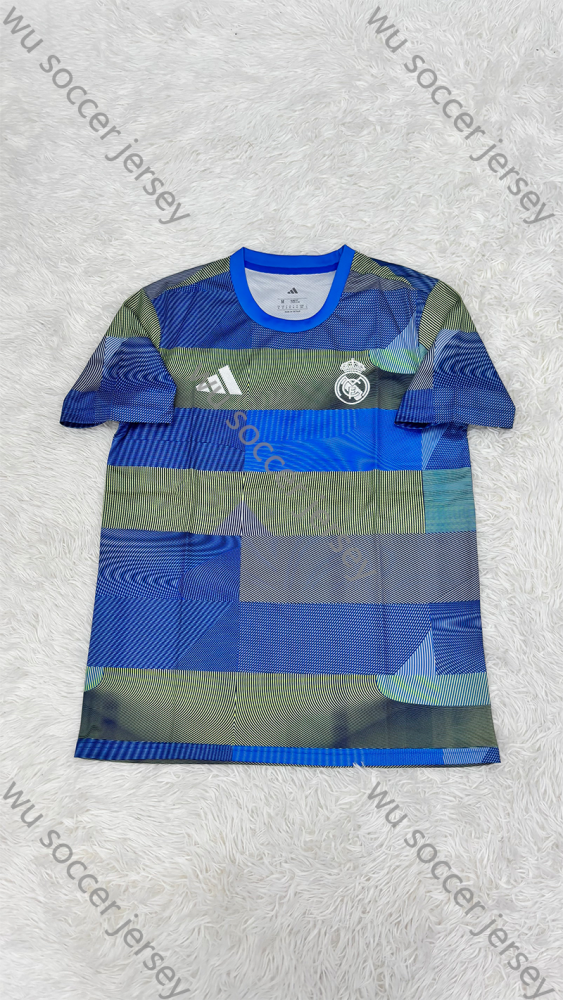 1:1 copy top quality 2025/2026 Real Madrid  Fan Edition Football Jersey