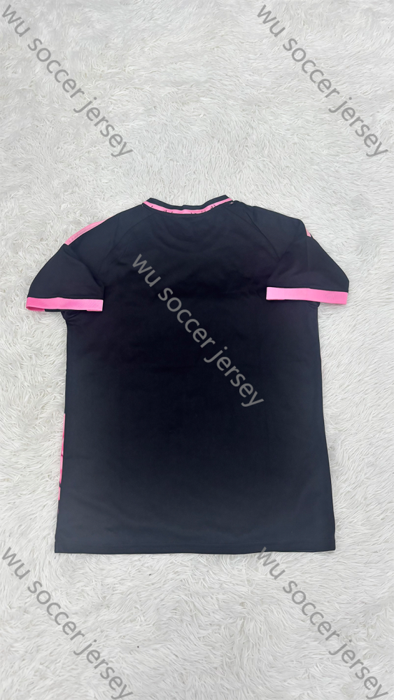 1:1 copy top quality 2025/2026 Real Madrid  Fan Edition Football Jersey