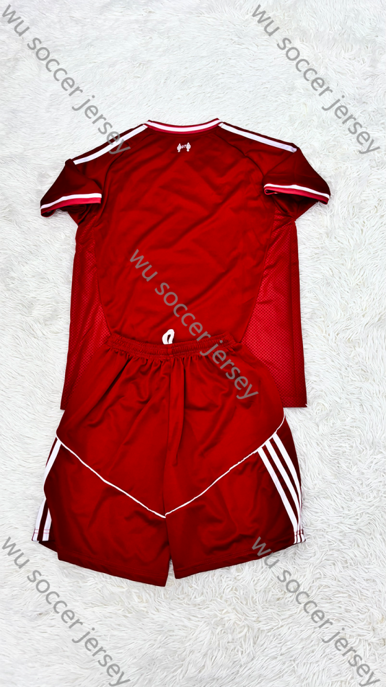 1:1 copy top quality 2025/2026 Liverpool home kids football jersey