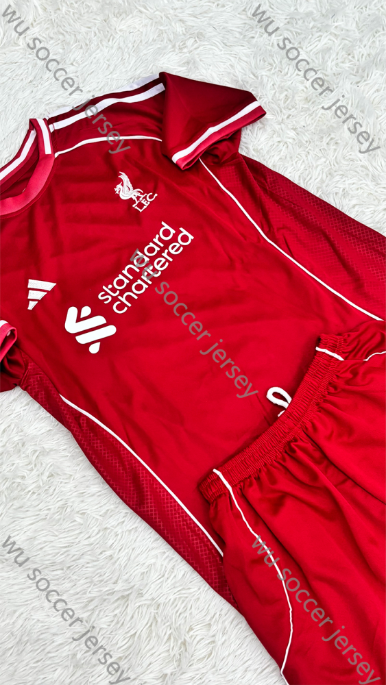 1:1 copy top quality 2025/2026 Liverpool home kids football jersey