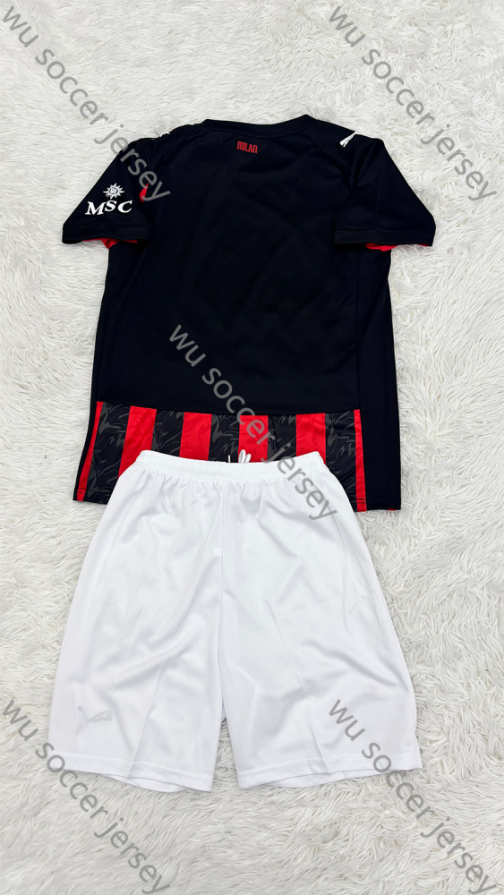 1:1 copy top quality 2025/2026 AC Milan Home kids football jersey