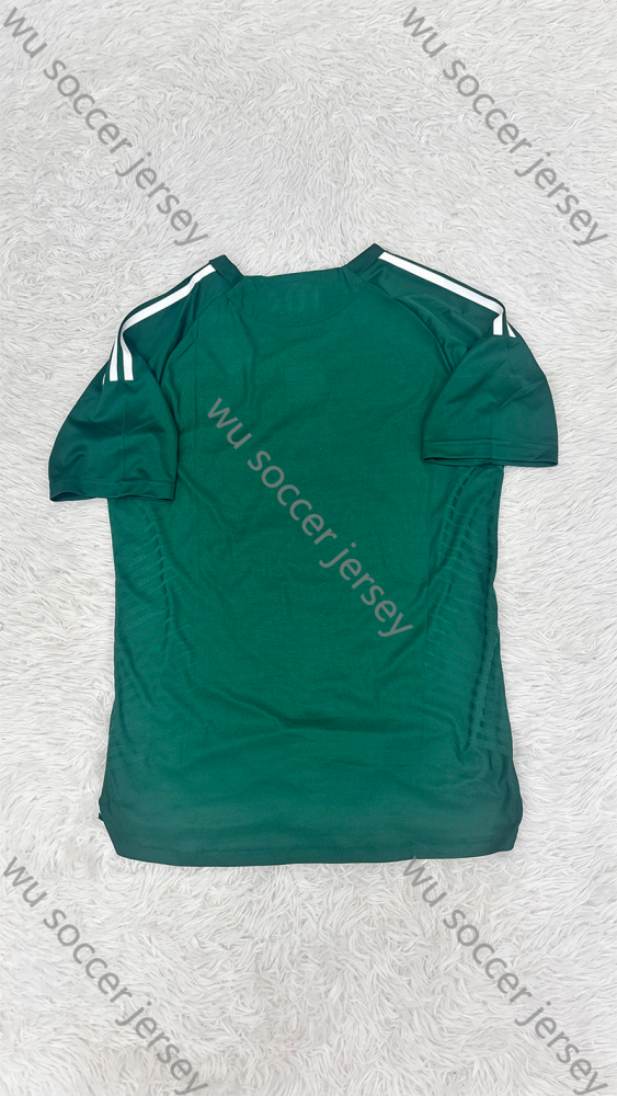 （S-XXL）1:1 Copy Top Quality 2025/2026 Real Madrid Football Jersey （Player Edition）