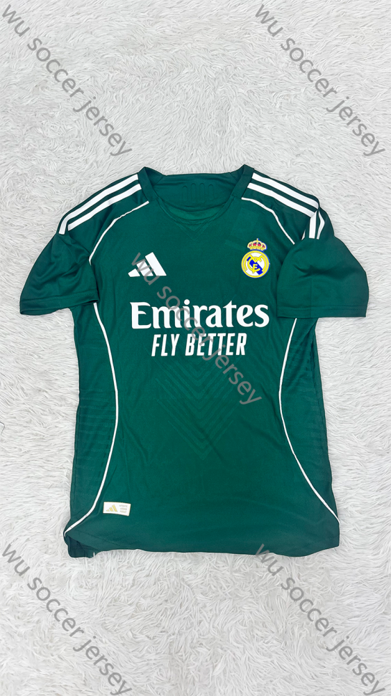 （S-XXL）1:1 Copy Top Quality 2025/2026 Real Madrid Football Jersey （Player Edition）