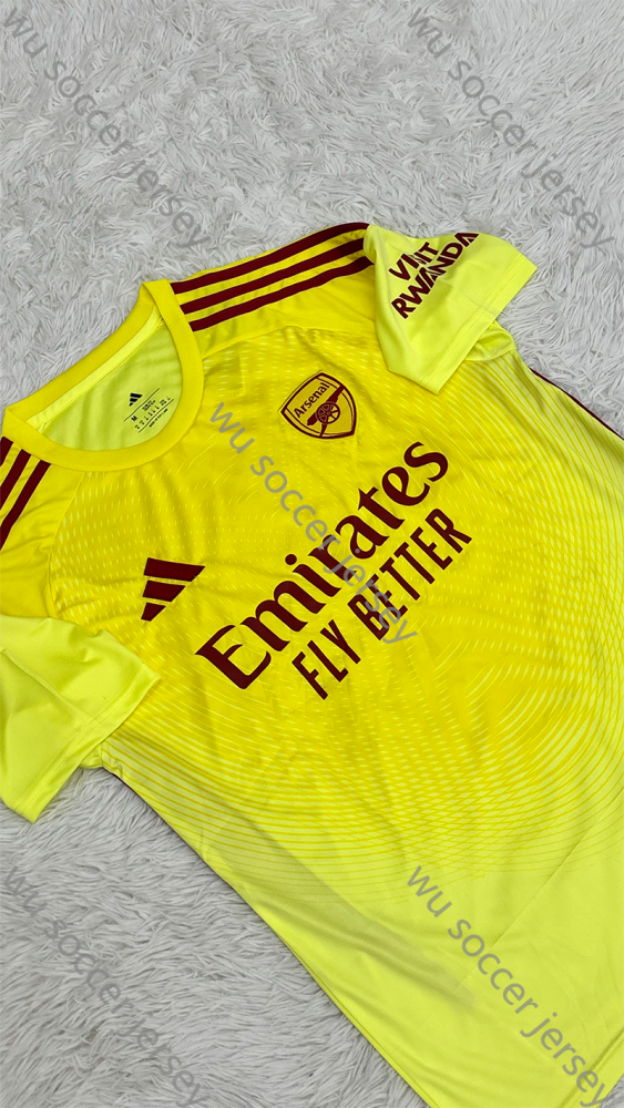 （S-4XL）1:1 Copy Top Quality 2025/2026 Arsenal  goalkeeper football jersey （ Fan Edition）