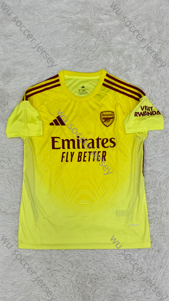 （S-4XL）1:1 Copy Top Quality 2025/2026 Arsenal  goalkeeper football jersey （ Fan Edition）