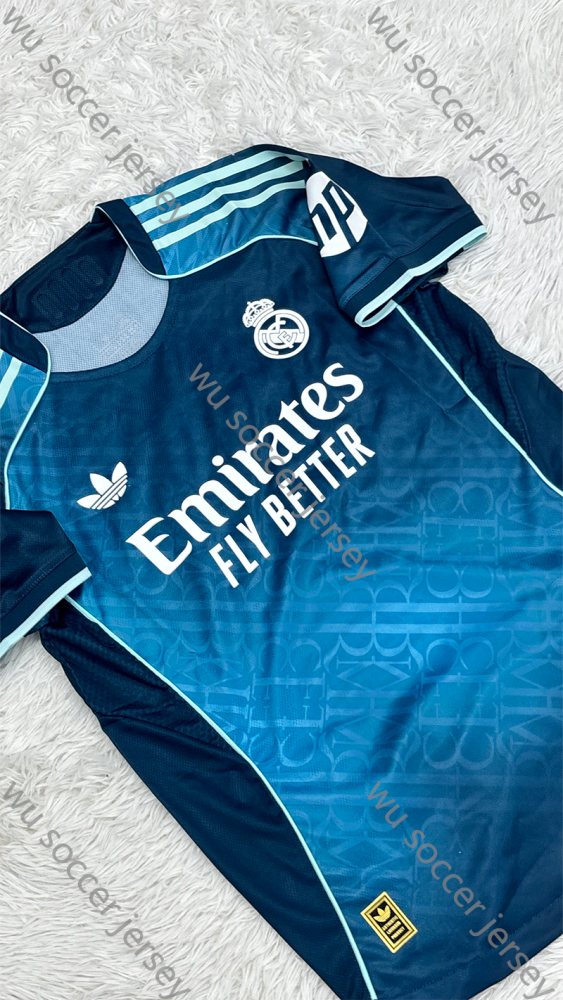 （S-3XL）1:1 Copy Top Quality 2025/2026 Real Madrid Special Edition Football Jersey（ Player Edition）