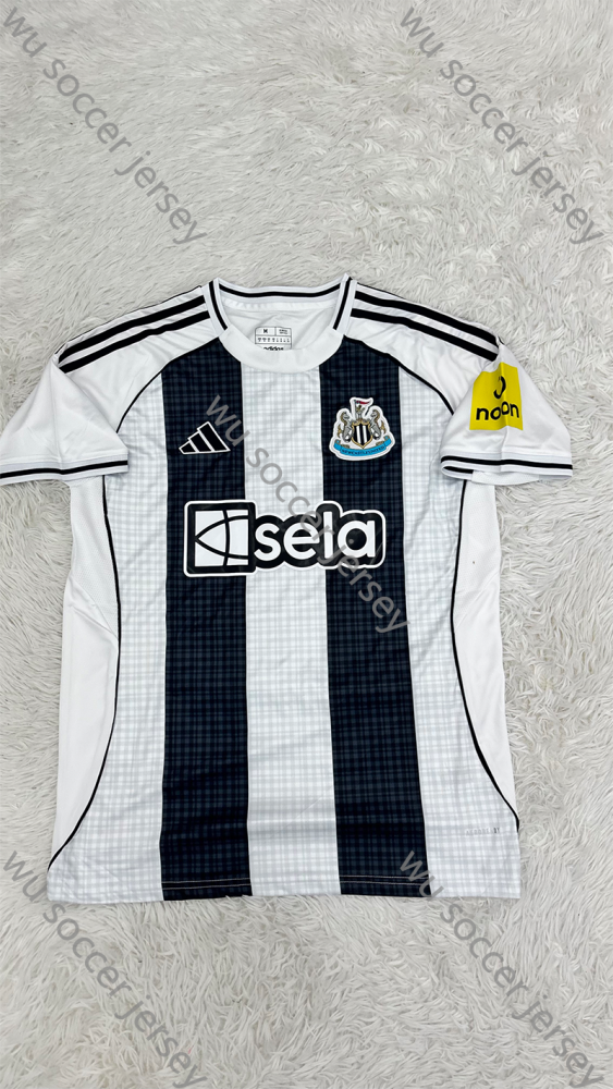 （S-4XL）1:1 Copy Top Quality 2024/2025 Newcastle United Home Football Jersey （Fan Edition）