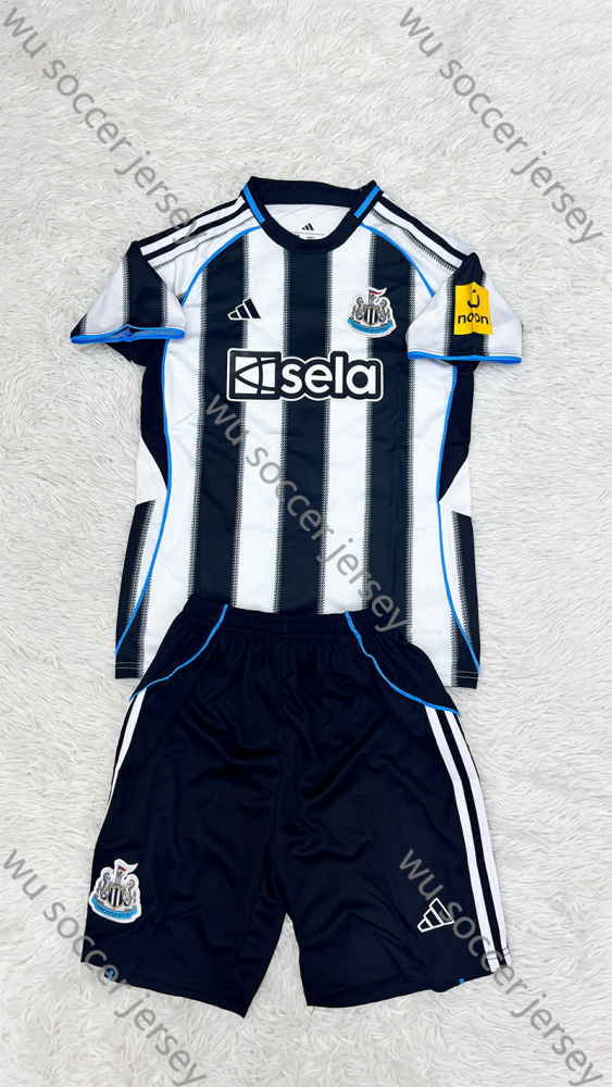 （16-28）1:1 Copy Top Quality 2025/2026 Newcastle United Home Football Jersey (Kids)