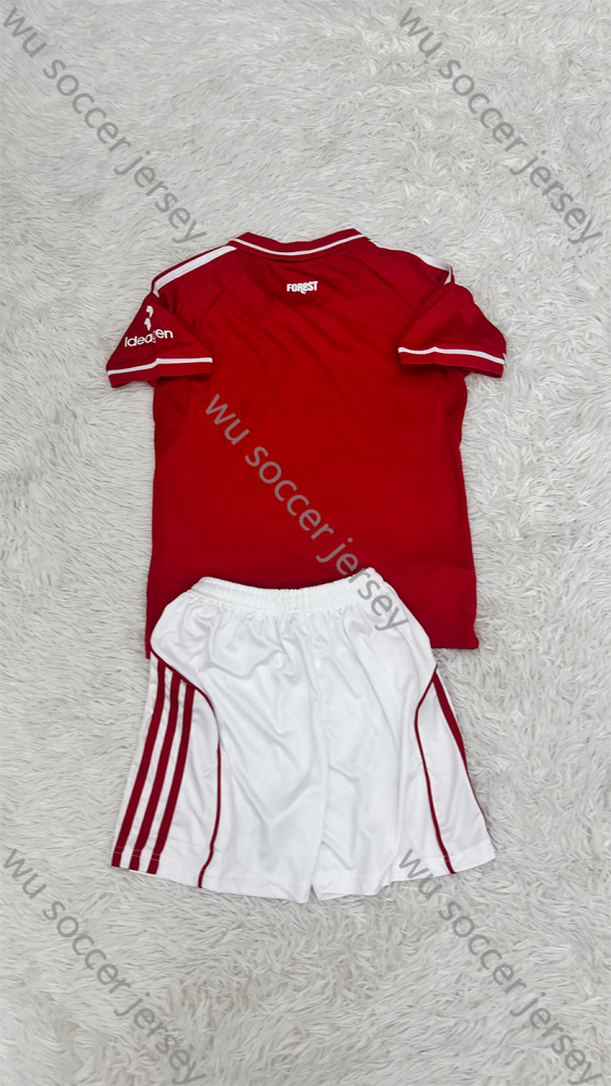 （S-4XL）1:1 Copy Top Quality 2025/2026 Nottingham Forest Home Football Jersey （Fan Edition）