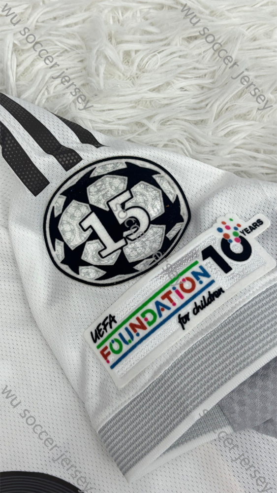 （S-3XL）1:1 Copy Top Quality 2025/2026 Real Madrid Modrié 10 Special Edition Football Jersey（ Player Edition）