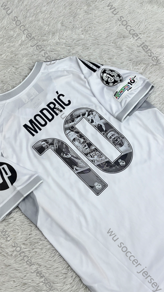 （S-3XL）1:1 Copy Top Quality 2025/2026 Real Madrid Modrié Special Edition Football Jersey（ Player Edition）