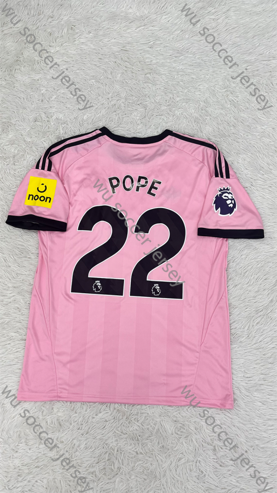 （S-4XL）1:1 Copy Top Quality 2025/2026 Newcastle United goalkeeper Football Jersey （Fan Edition）
