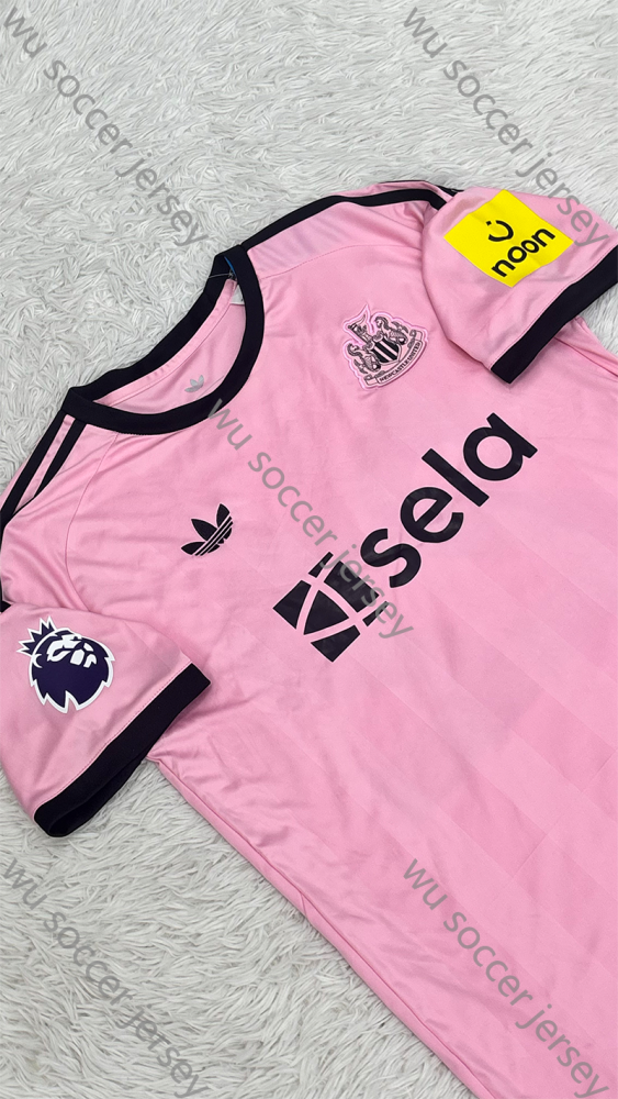 （S-4XL）1:1 Copy Top Quality 2025/2026 Newcastle United goalkeeper Football Jersey （Fan Edition）
