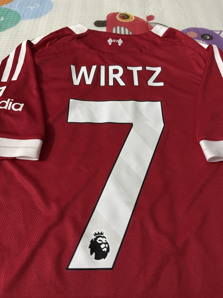 （S-4XL）1:1 Copy Top Quality 2025/2026 Liverpool Home Football Jersey （Fan Edition）（Player Edition）
