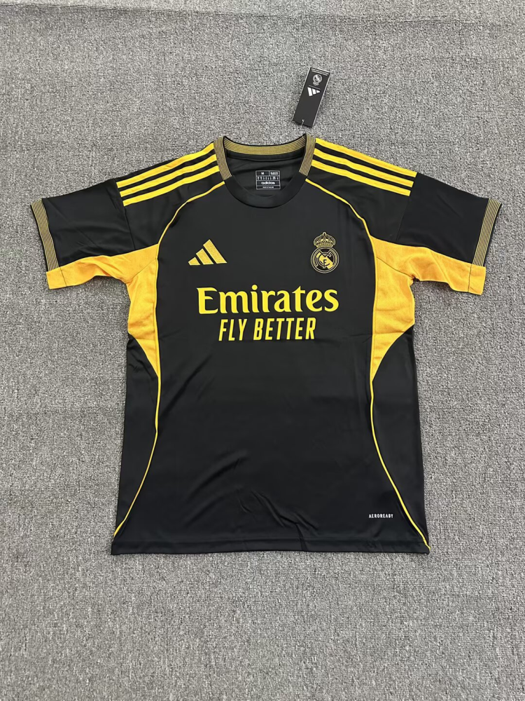 （S-2XL）1:1 Copy Top Quality 2025/2026 Real Madrid Special Edition  Football Jersey （Fan Edition）