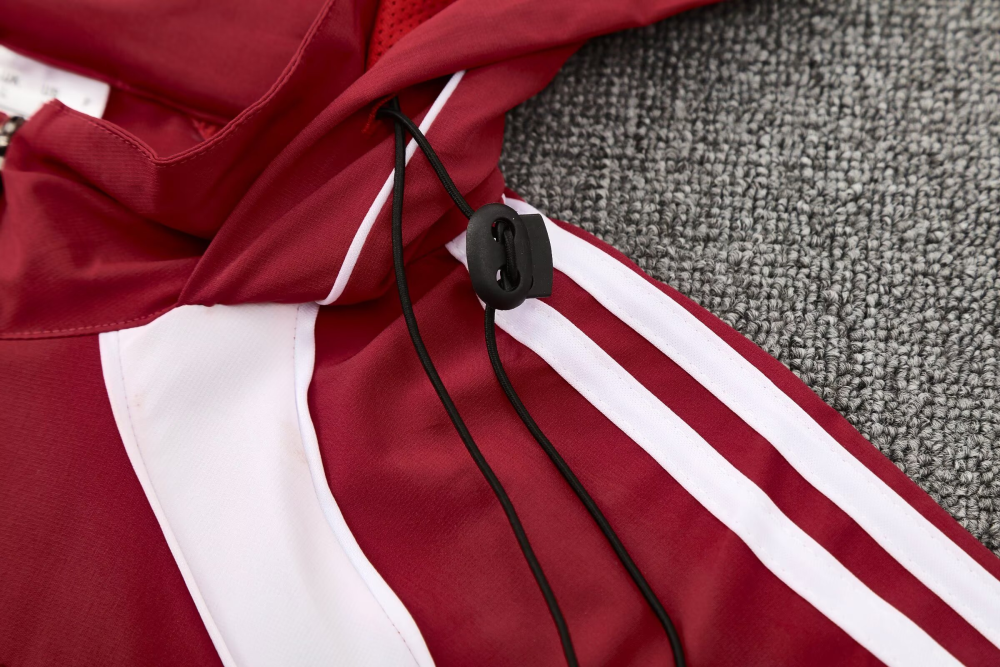 2025/2026 Bayern Munich Red Hat Long Sleeve Jacket Kit