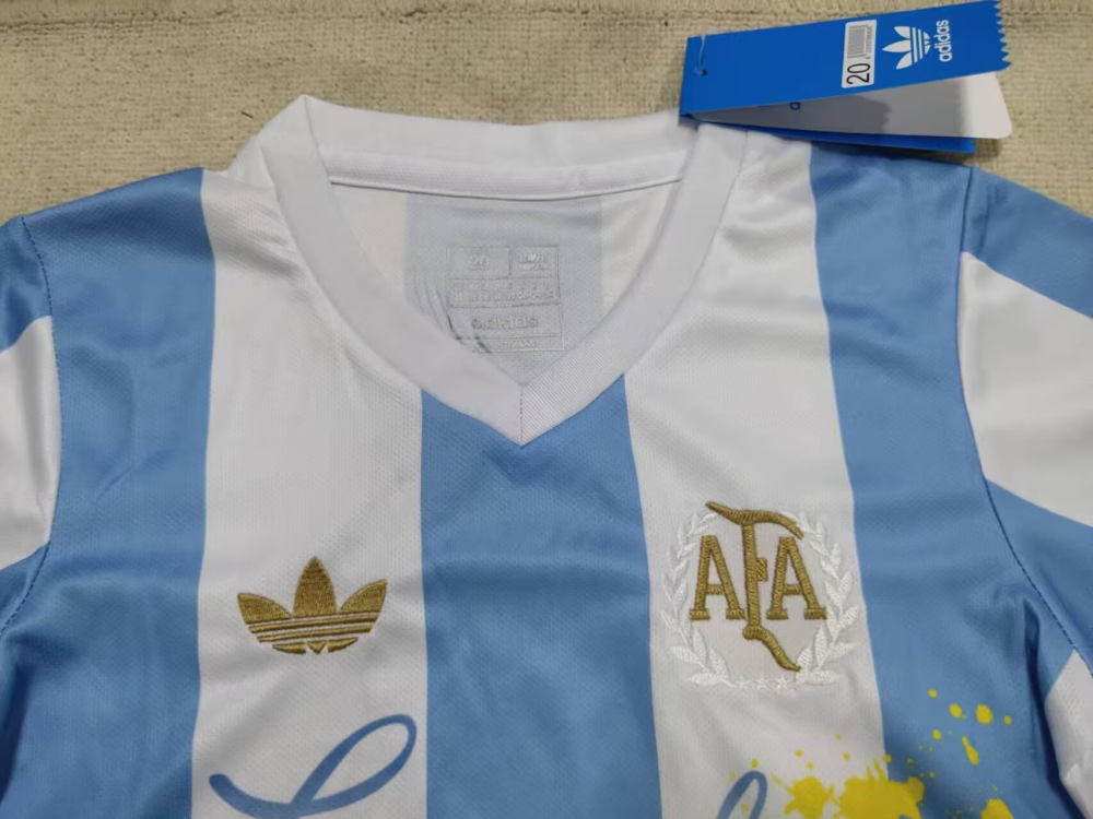 （16-28）1:1 Copy Top Quality 2025/2026 Messi 10 Argentina Football Jersey (Kids)