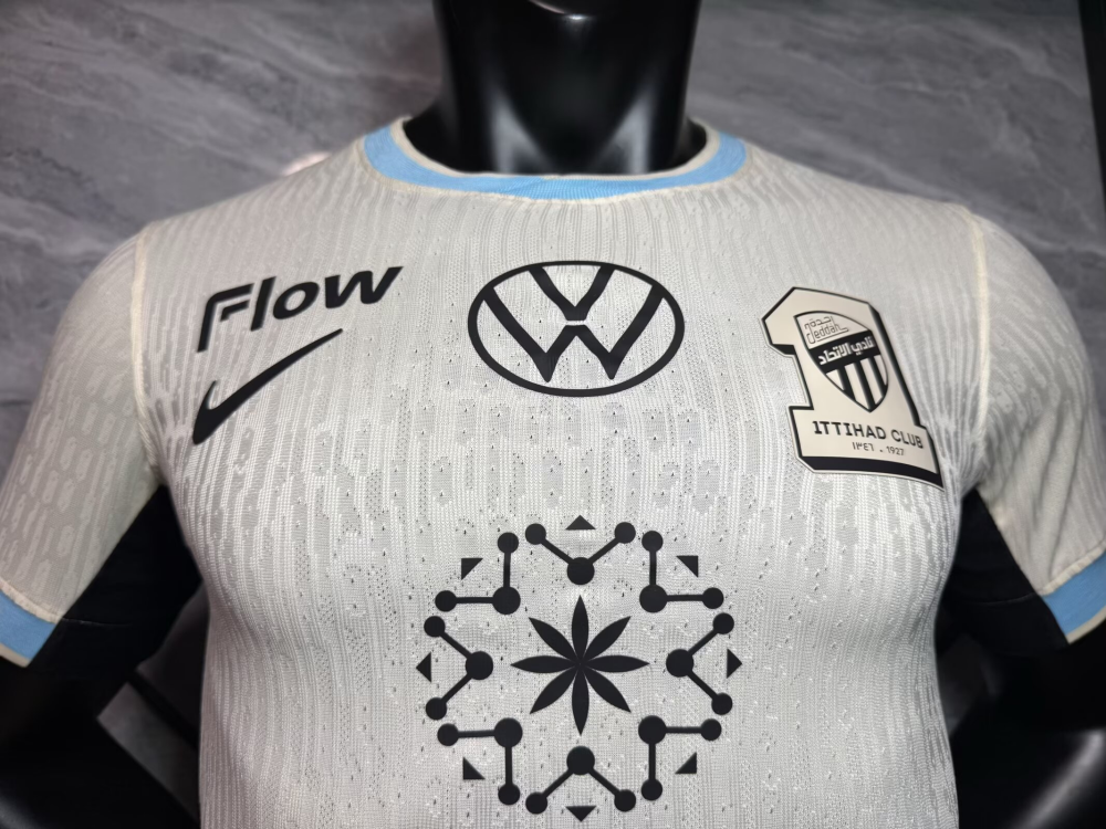 （S-2XL）1:1 Copy Top Quality 2025/2026 Al-lttihad Club Football Jersey （ Fan Edition）