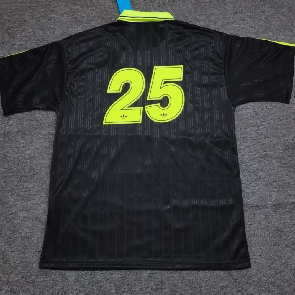 （S-2XL）1:1 Copy Top Quality 2025/2026 oasis x Adidas joint edition  Football Jersey （Fan Edition）