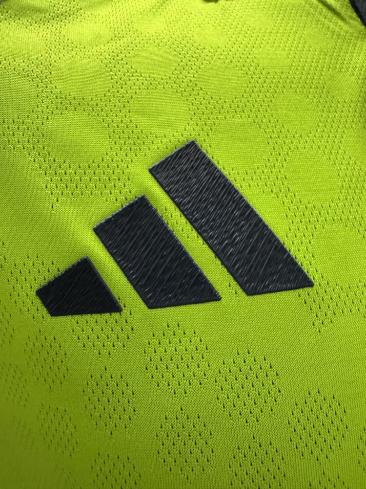 （S-2XL）1:1 Copy Top Quality 2025/2026 Fulham  Away Football Jersey （Player Edition）