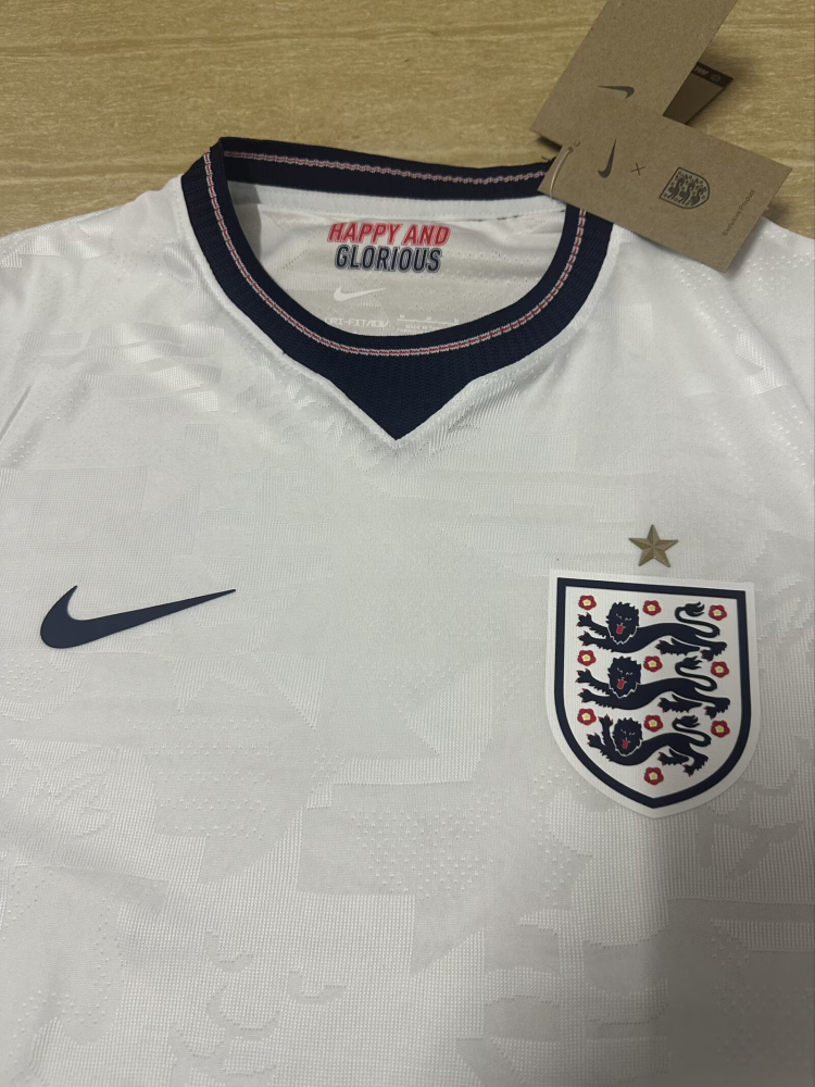 （S-4XL）1:1 Copy Top Quality 2026 England Home Football Jersey （ Fan Edition）