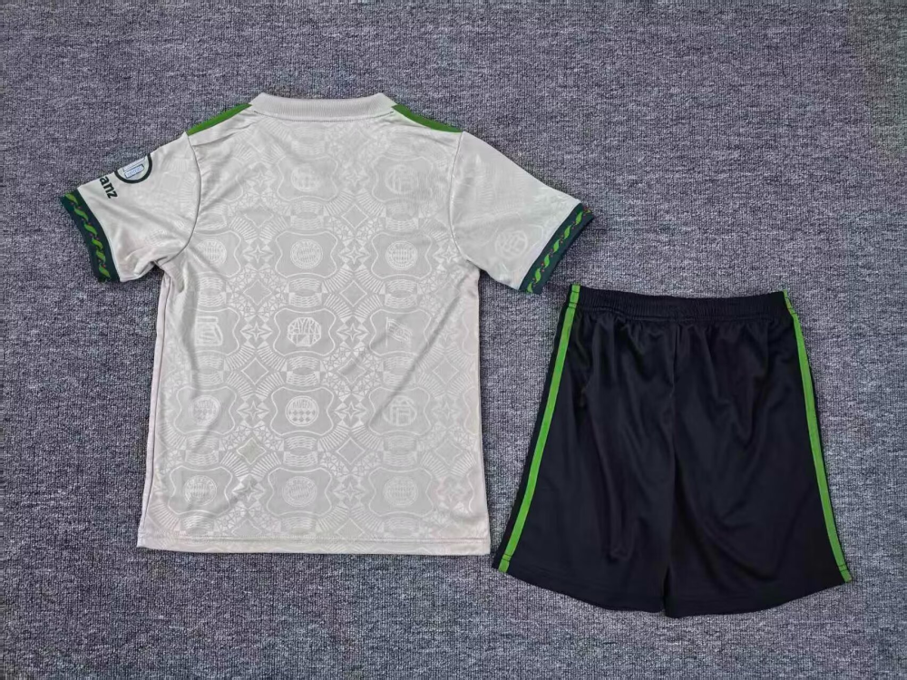 （16-28）1:1 Copy Top Quality 2025/2026 Bayern Munich Oktoberfest Football Jersey (Kids)