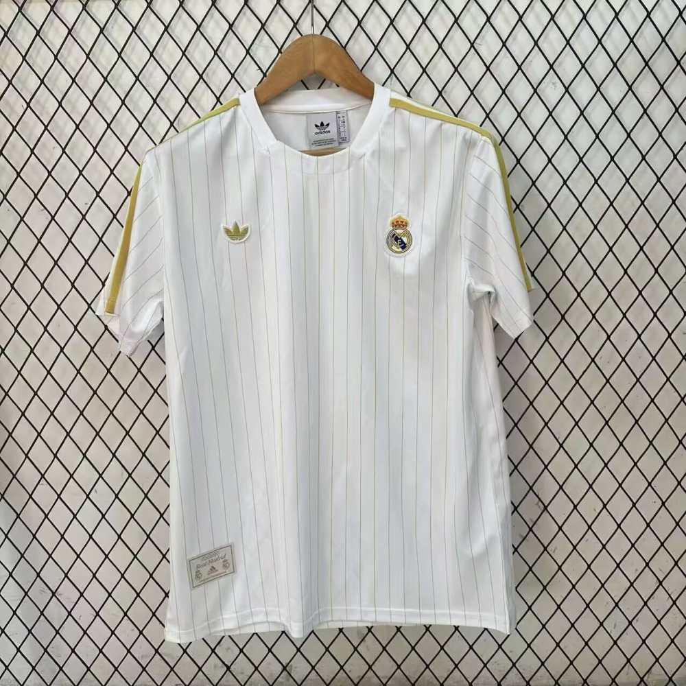 （S-2XL）1:1 Copy Top Quality 2025/2026 Real Madrid Special Edition  Football Jersey （Fan Edition）