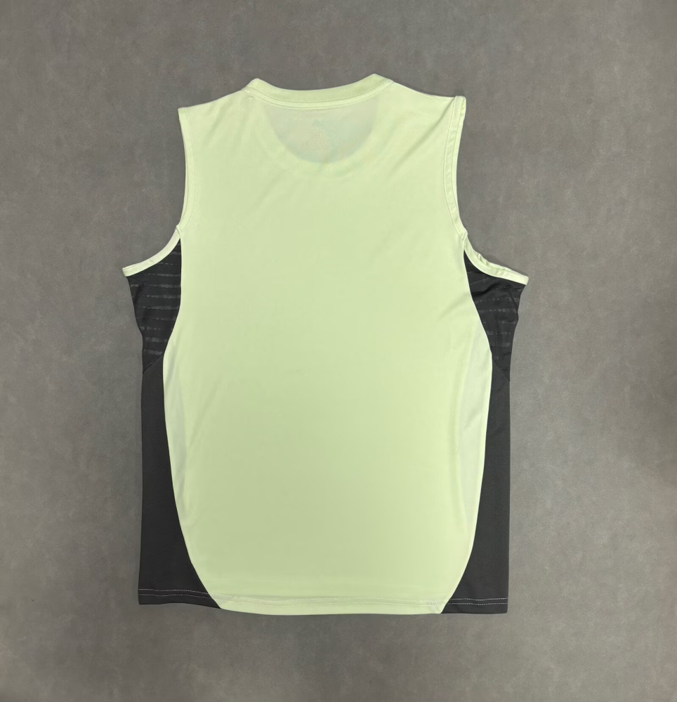 （S-4XL）1:1 Copy Top Quality 2025/2026 Real Madrid training clothes Vest Football Jersey （Fan Edition）