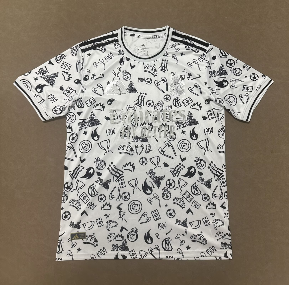 （S-2XL）1:1 Copy Top Quality 2025/2026 Real Madrid Special Edition  Football Jersey （Fan Edition）