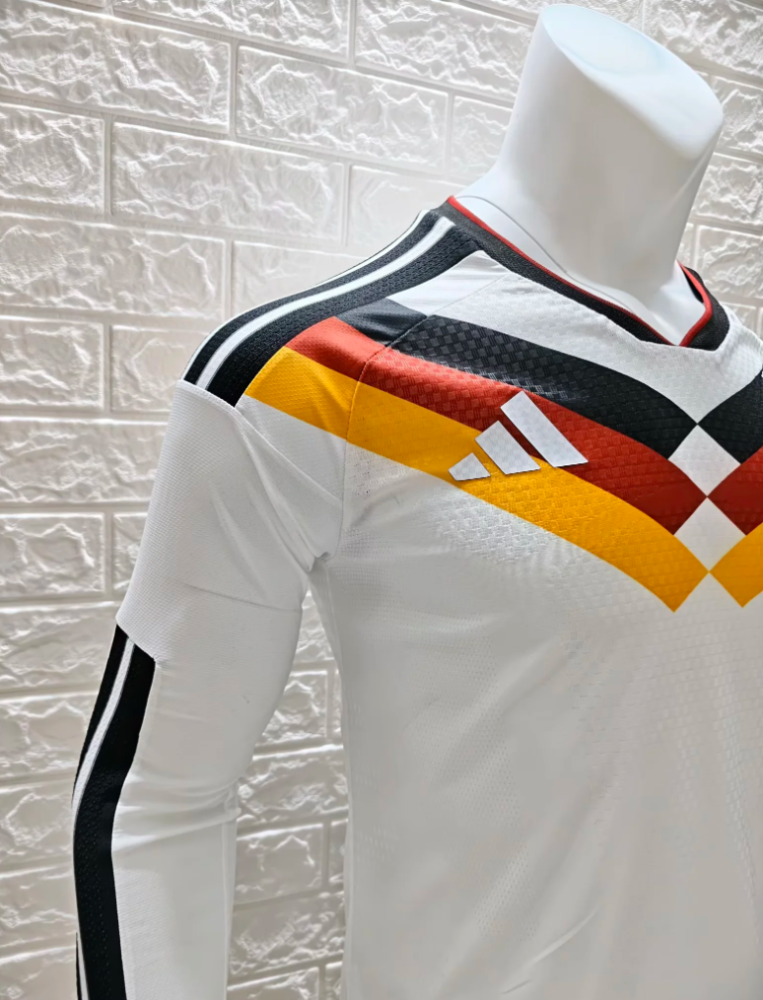 （S-4XL）1:1 Copy Top Quality 2026 Germany Home long sleeves Football Jersey （Player Edition）