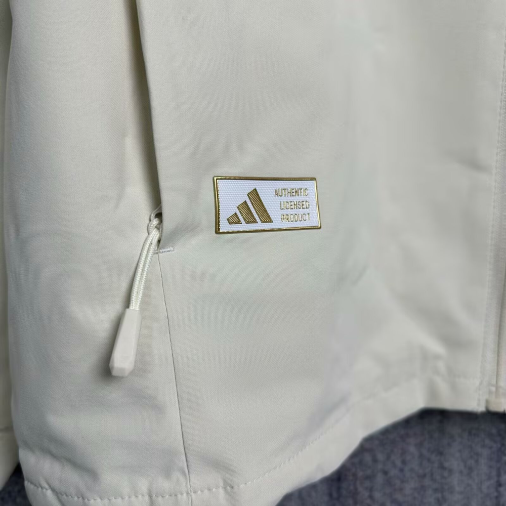2025/2026 Real Madrid Long-Sleeved Windproof Jacket