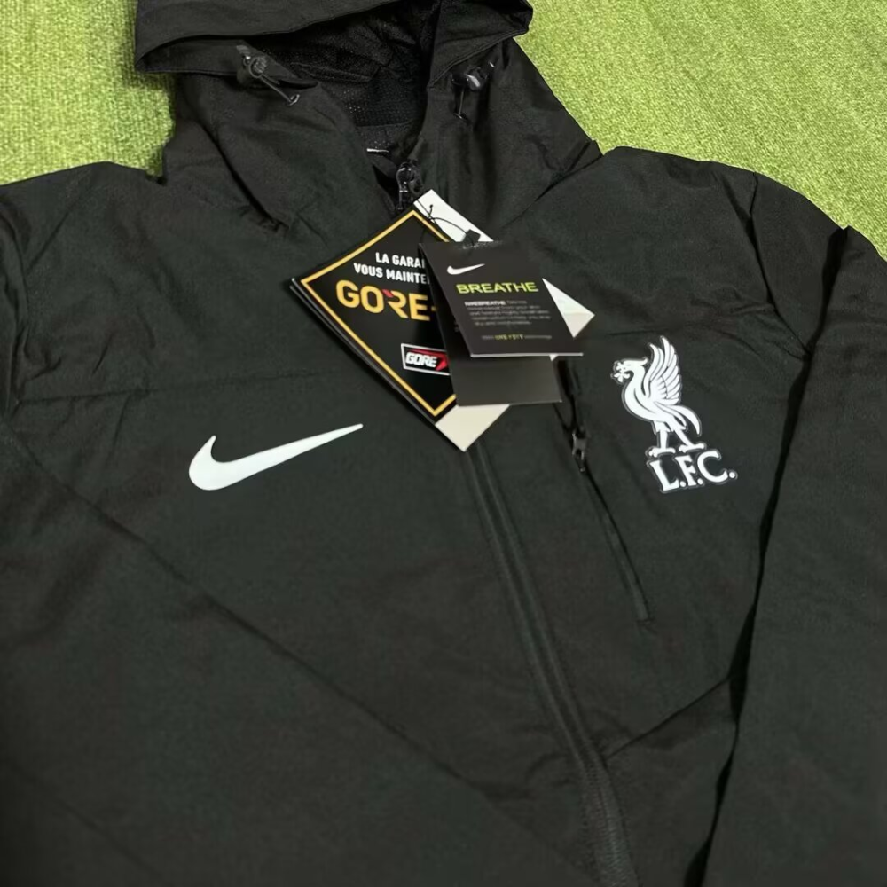 2025/2026 Liverpool Long Sleeve windproof  Jacket