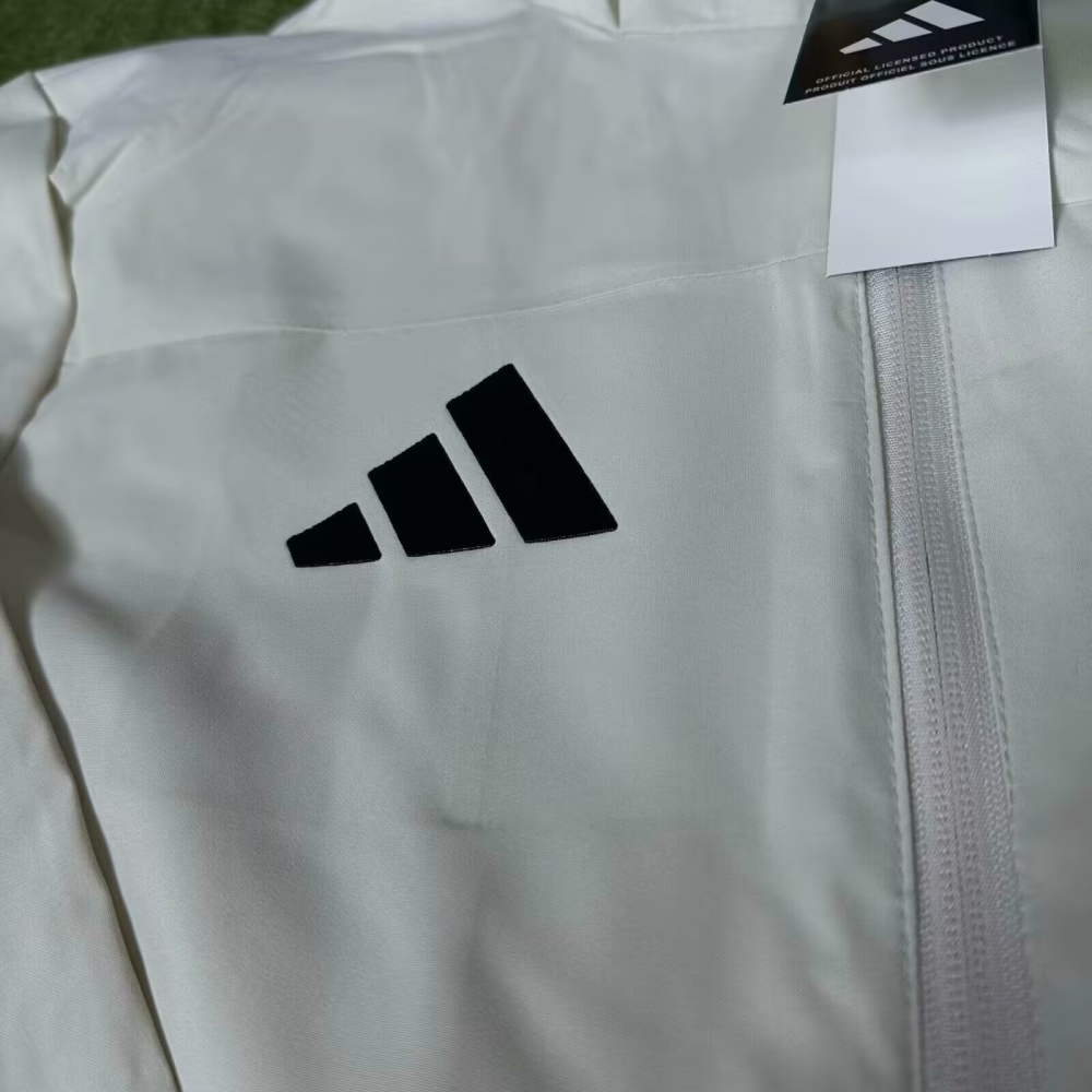 2025/2026 Bayern Munich Long-Sleeved Windproof Jacket