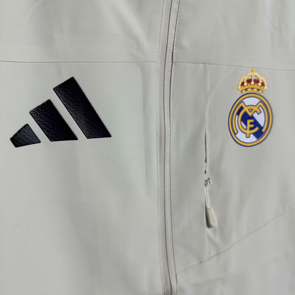 2025/2026 Real Madrid Long-Sleeved Windproof Jacket
