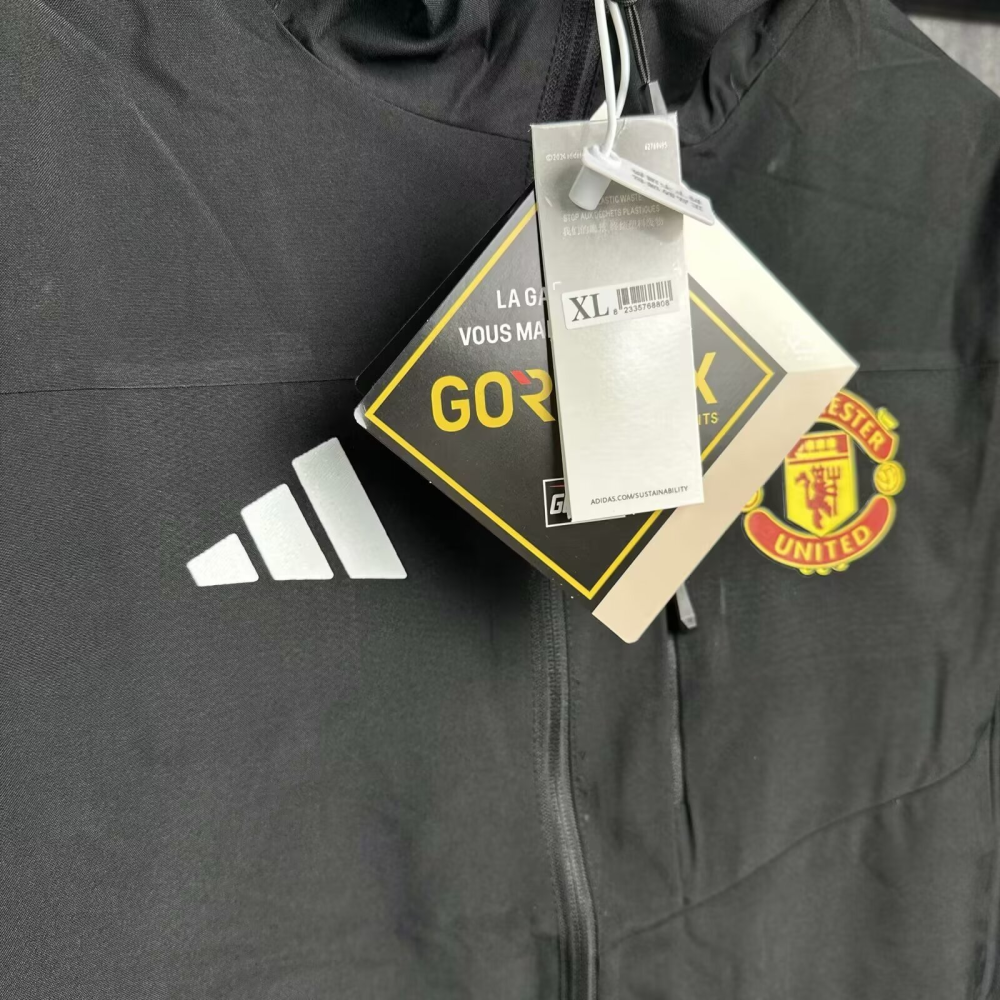 2025/2026 Manchester United Long-Sleeved Windproof Jacket