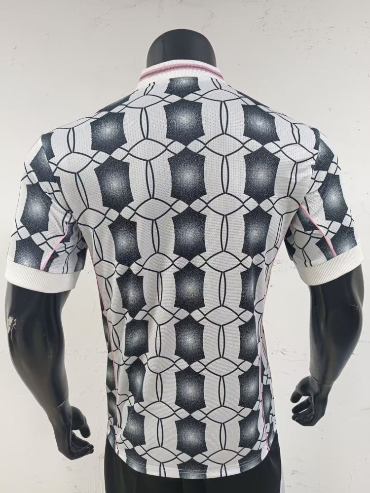 （S-4XL）1:1 Copy Top Quality 2025/2026 Juventus Special Edition Football Jersey（ Player Edition）（Fan Edition）
