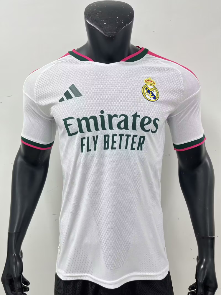 （S-3XL）1:1 Copy Top Quality 2026/2027 Real Madrid Home Football Jersey （Player Edition）