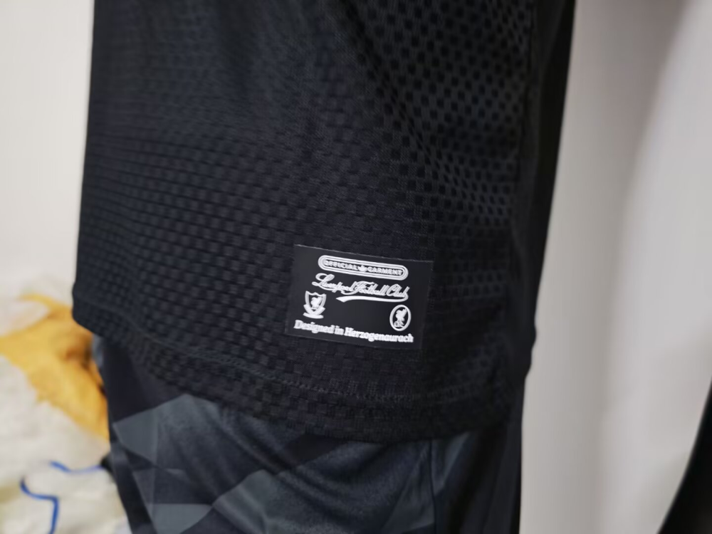 （S-2XL）1:1 Copy Top Quality 2026/2027 Liverpool Black Football Jersey （Player Edition）