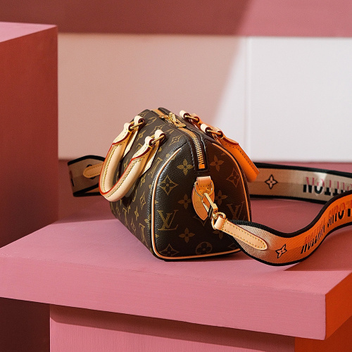 高仿LV手提斜挎包Speedy20系列老花帆布免檢版