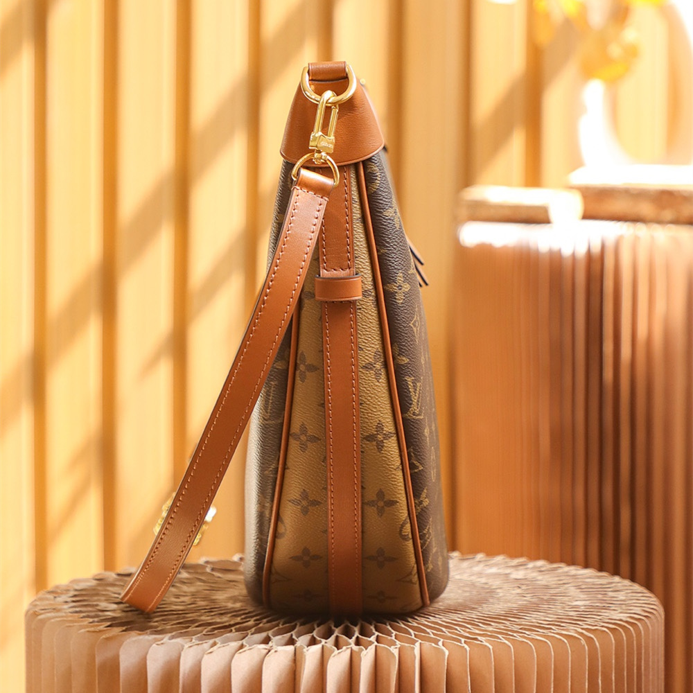 復刻LV Loop Hobo 內裡