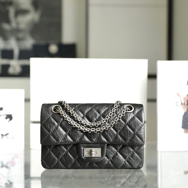 香港復刻Chanel2.55系列口蓋包復古銀Mini免檢版
