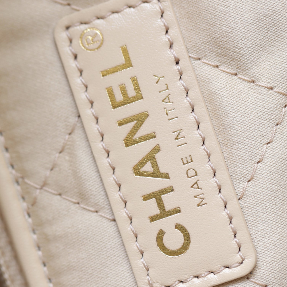 高仿Chanel購物袋2024早春新款白色/金扣免檢版
