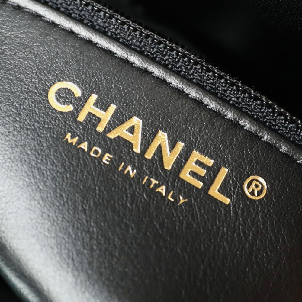 奢侈品高仿Chanel手柄口蓋包淡金扣免檢版
