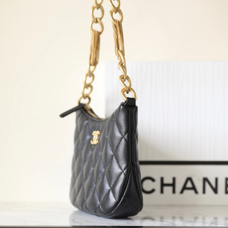 Chanel高仿奢侈品腋下包23aHobo系列黑金免檢版