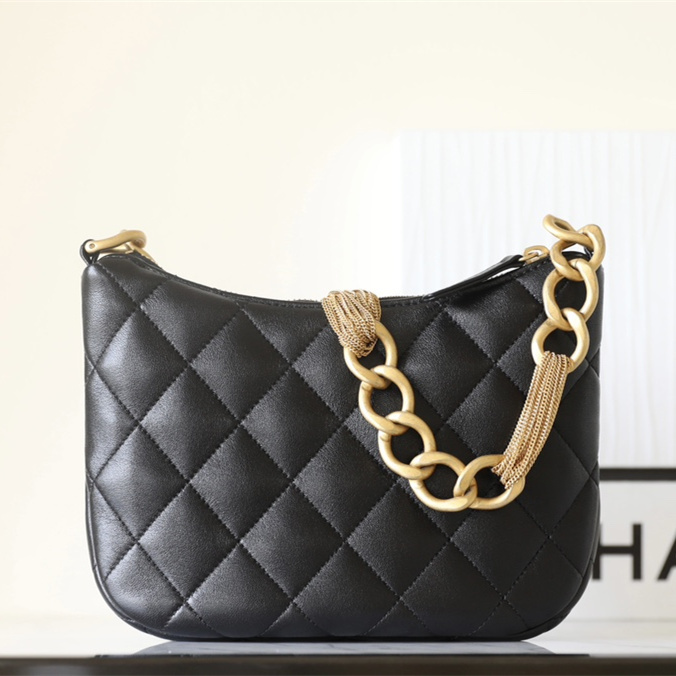 Chanel高仿奢侈品腋下包23aHobo系列黑金免檢版