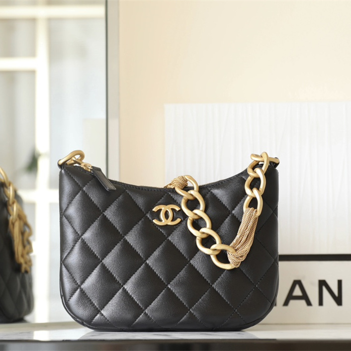 Chanel高仿奢侈品腋下包23aHobo系列黑金免檢版