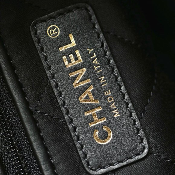精仿Chanel雙肩背包23P系列黑金免檢版